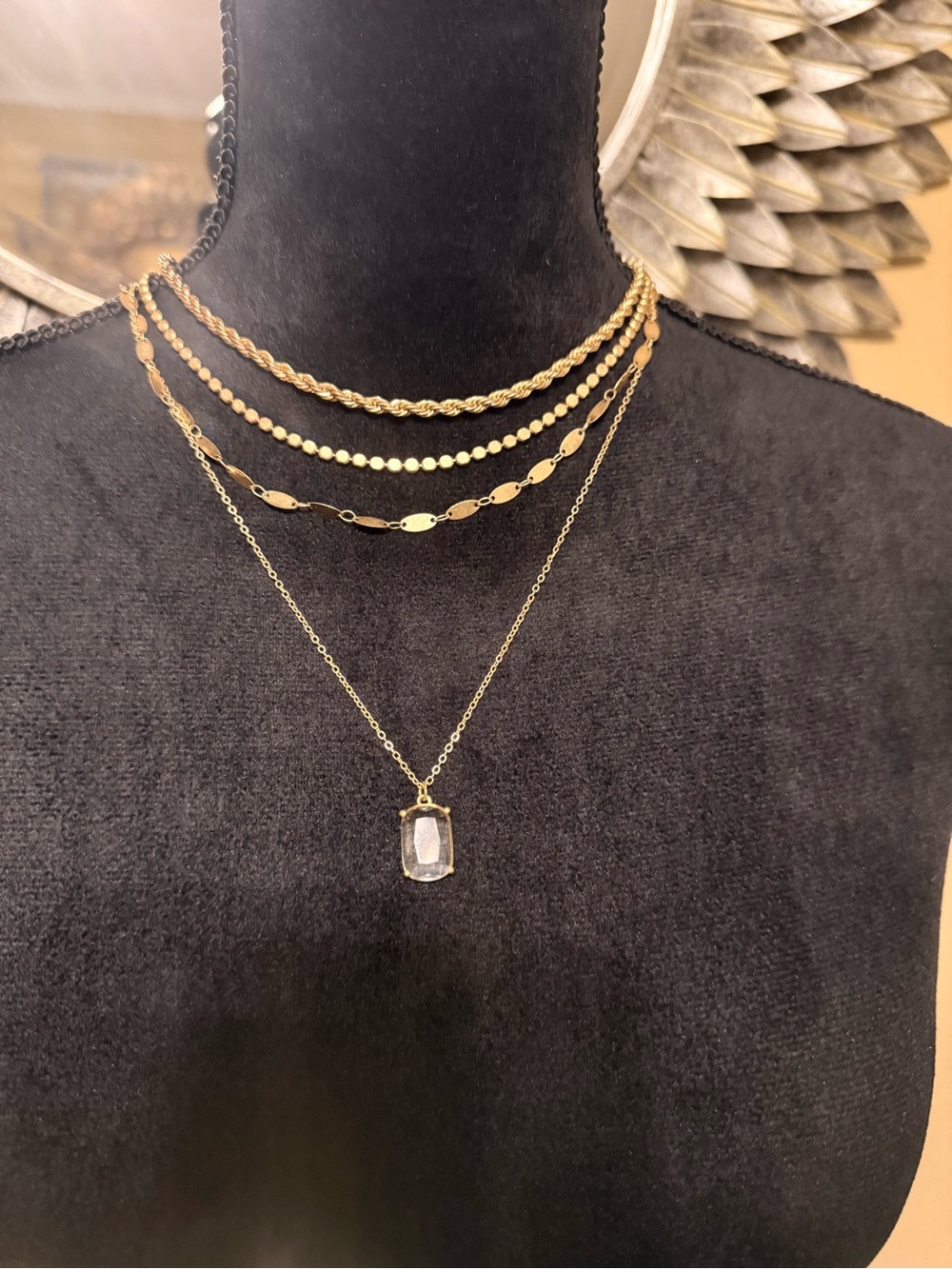 Gold Layered Pendant Necklace - Elegant Gold Tone Women's Jewelry